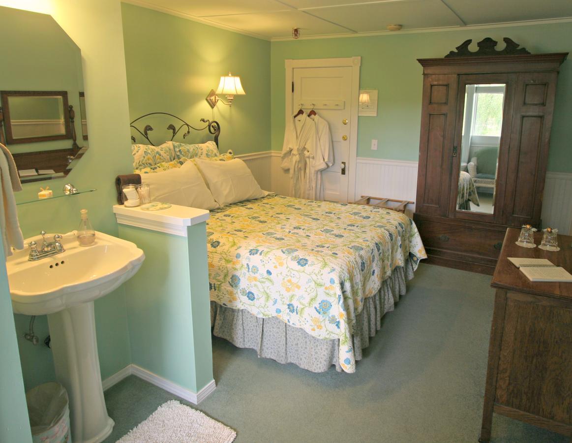 Kangaroo House Bed&Breakfast Eastsound Bagian luar foto